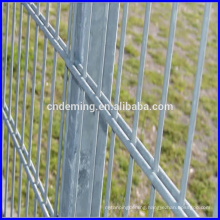 alibaba DM high quality iron wire mesh fence